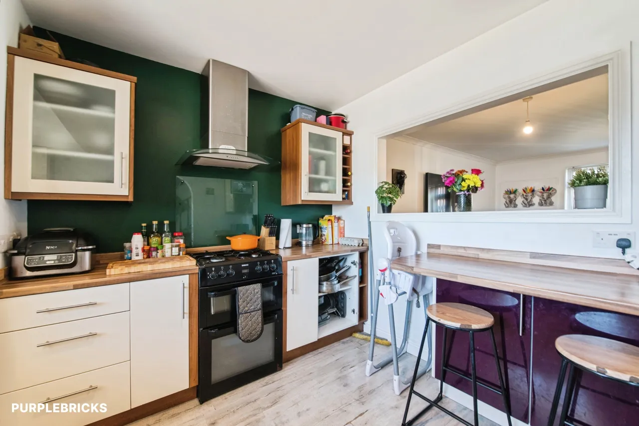 York Crescent, Honiton, EX14, photo 4