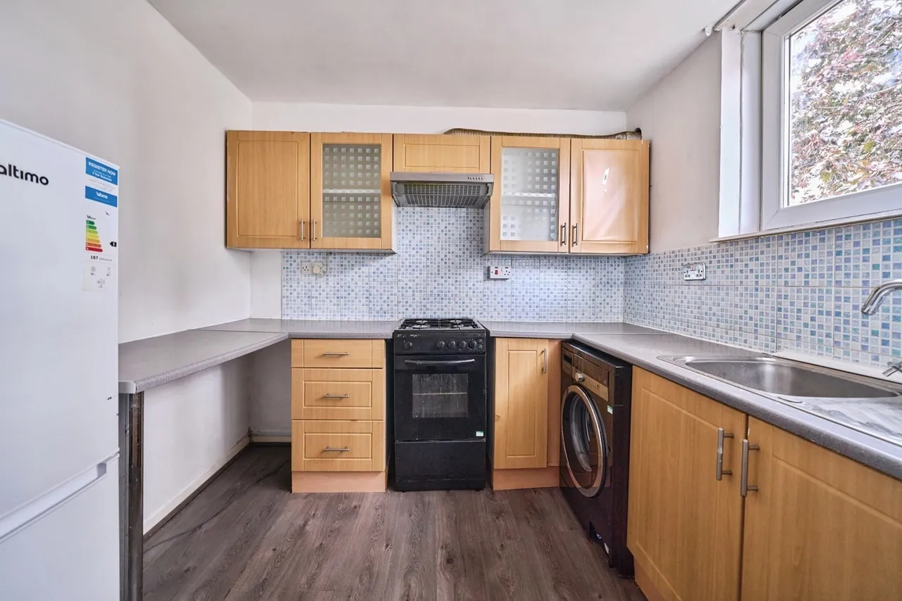 Grant Street, London, E13, photo 6