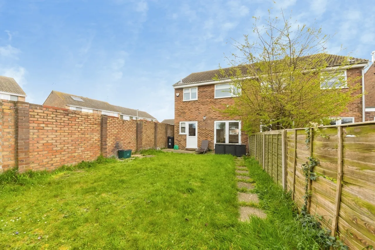 Farmleigh Avenue, Clacton-on-Sea, Essex, CO15, photo 5