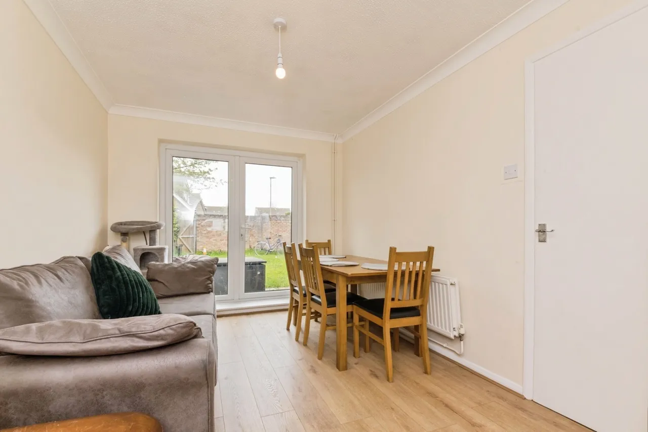 Farmleigh Avenue, Clacton-on-Sea, Essex, CO15, photo 3