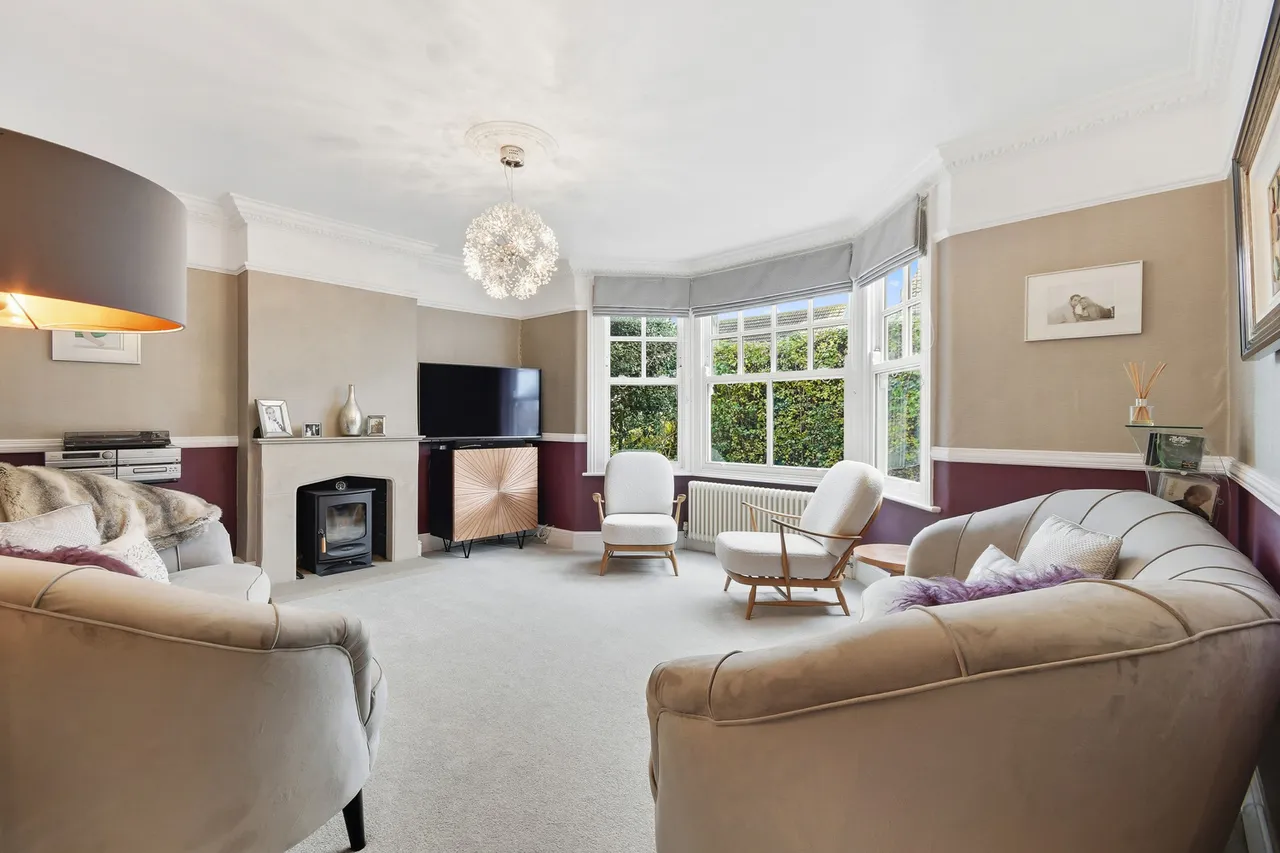 1 Prospect Villa, 10 Heath Road, Ramsden Heath, Billericay, Essex, CM11 1NA, photo 2
