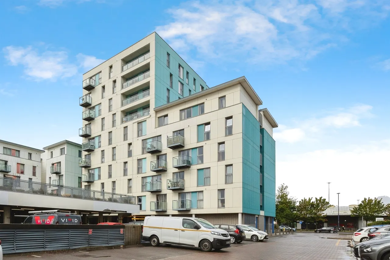 Fratton Way, Southsea, PO4, photo 17