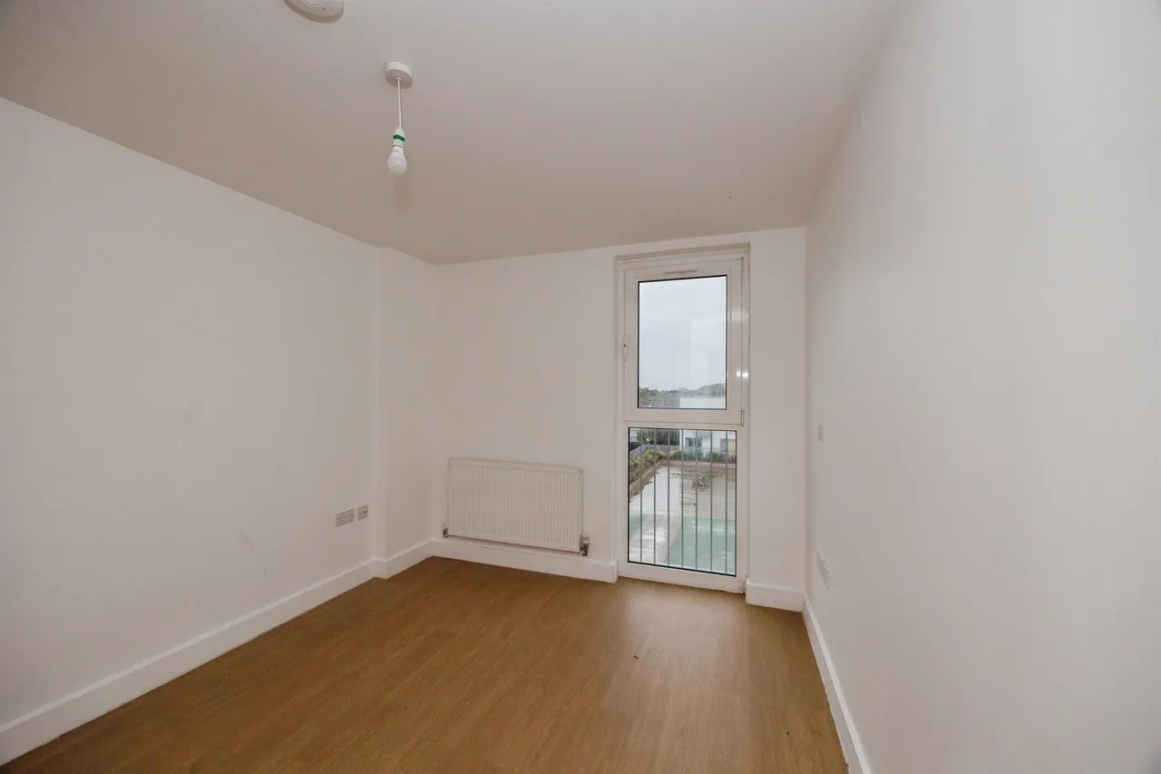 Fratton Way, Southsea, PO4, photo 13