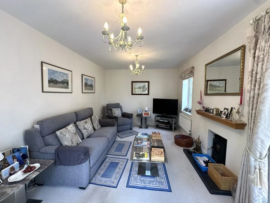 Knight Close, Crookham Village, GU51, photo 16