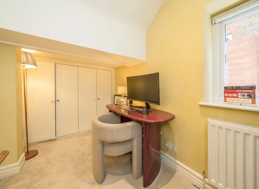 Palace Road, Brixton, SW2, photo 6