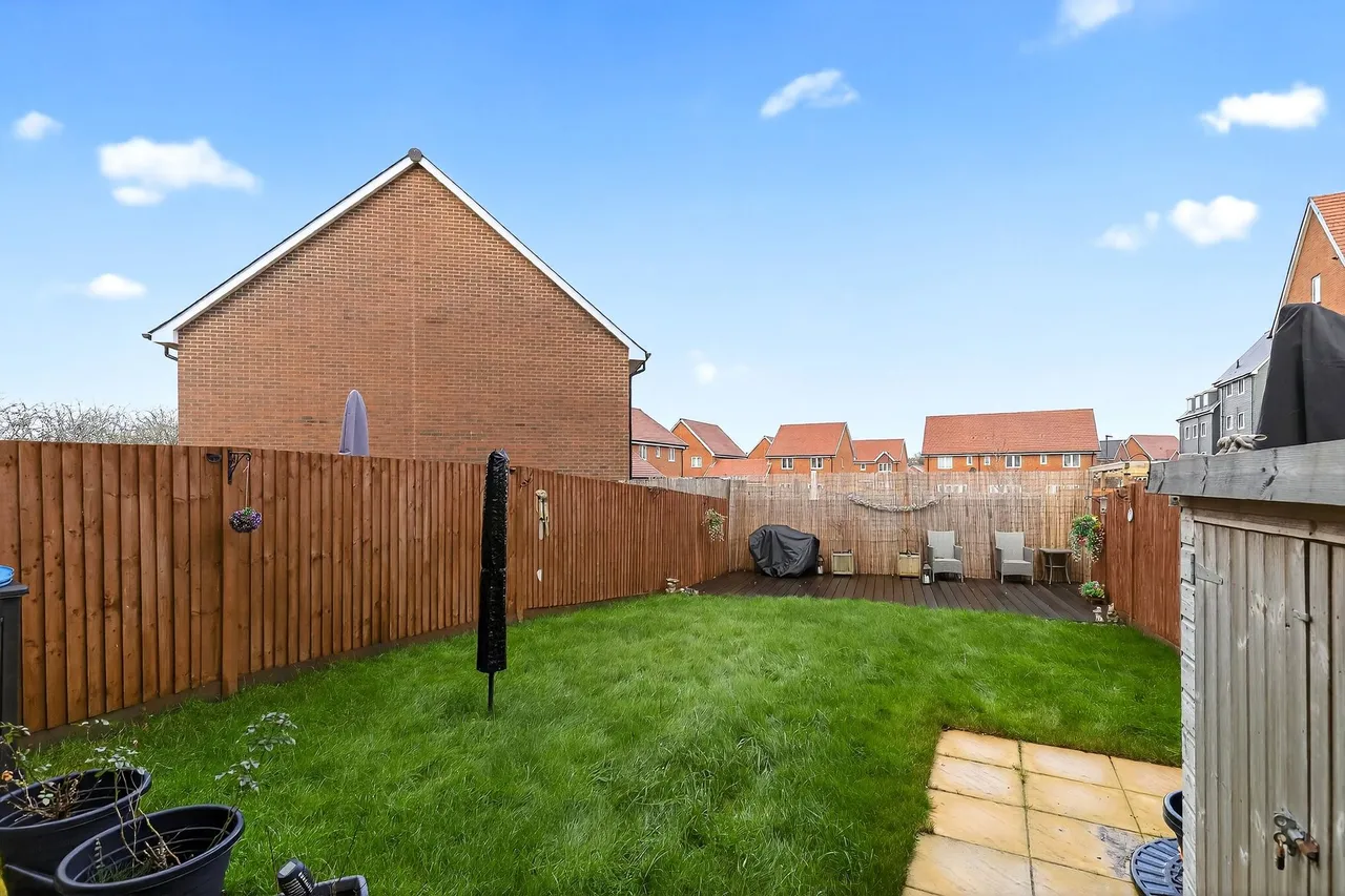 Pasteur Avenue, Faygate, RH12, photo 20