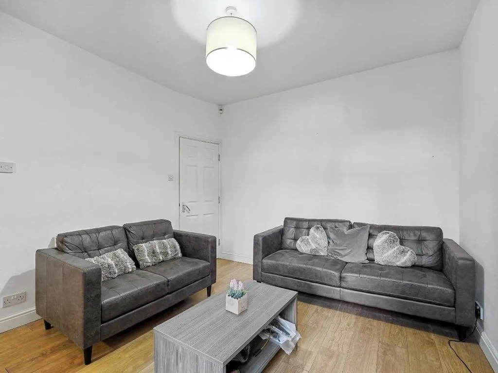 Furness Road, Fallowfield, M14, photo 4