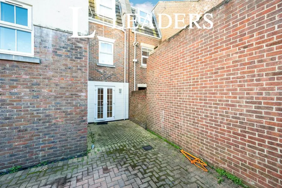 Claremont Road, Portsmouth, PO1, photo 9