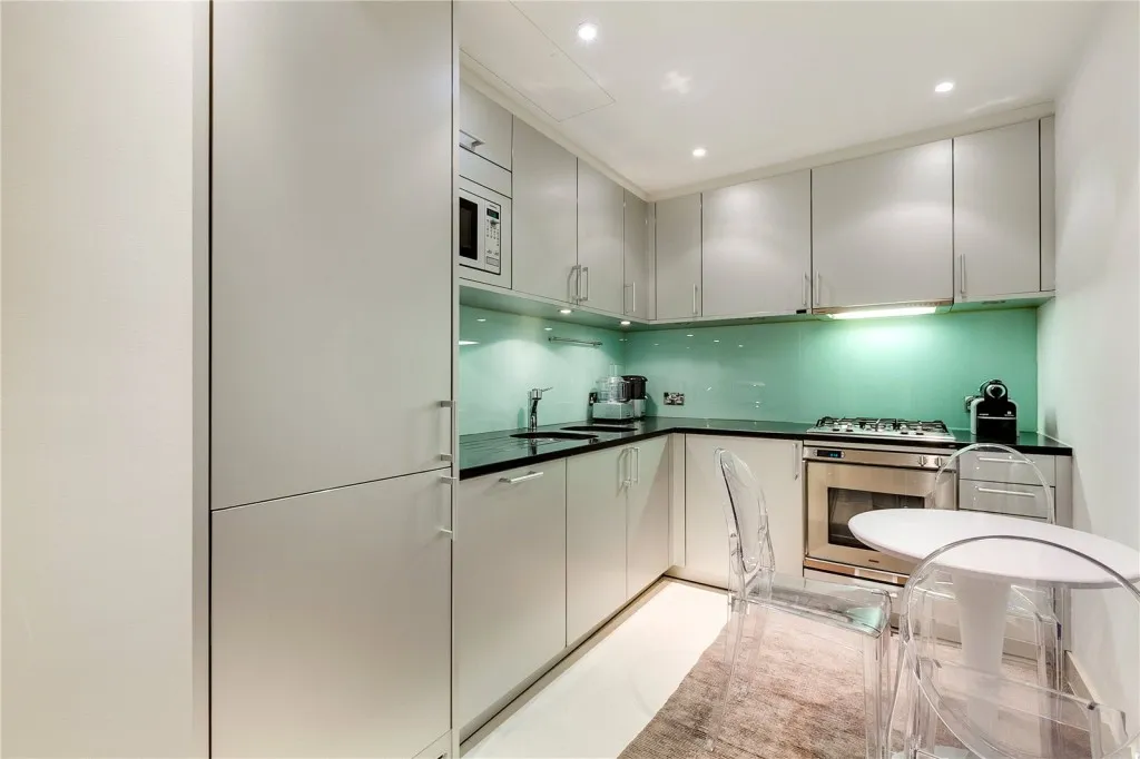 The Knightsbridge, Knightsbridge, photo 4