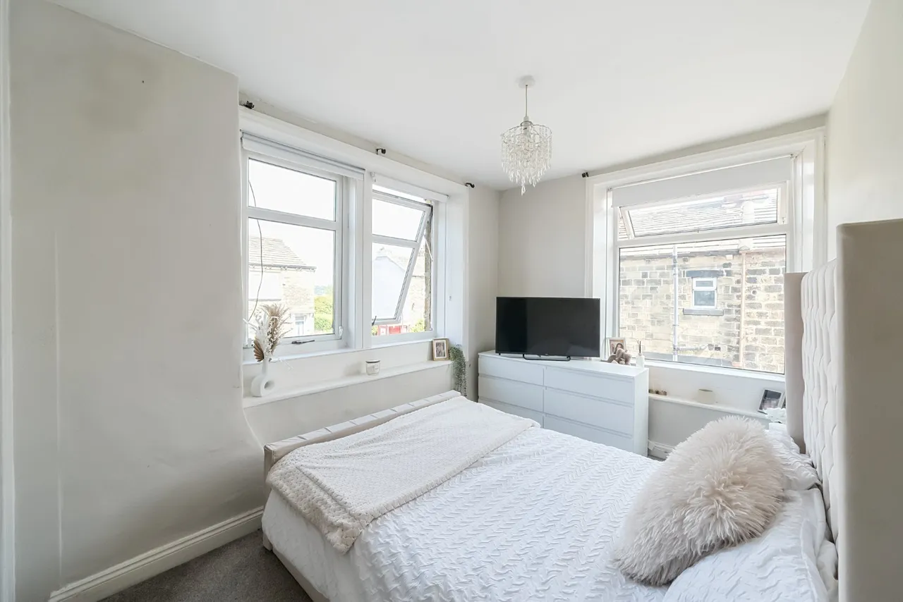 Woodland View, Calverley, LS28, photo 6