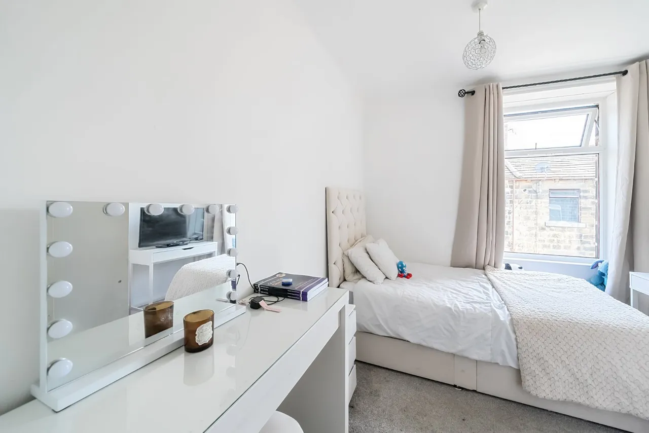 Woodland View, Calverley, LS28, photo 8