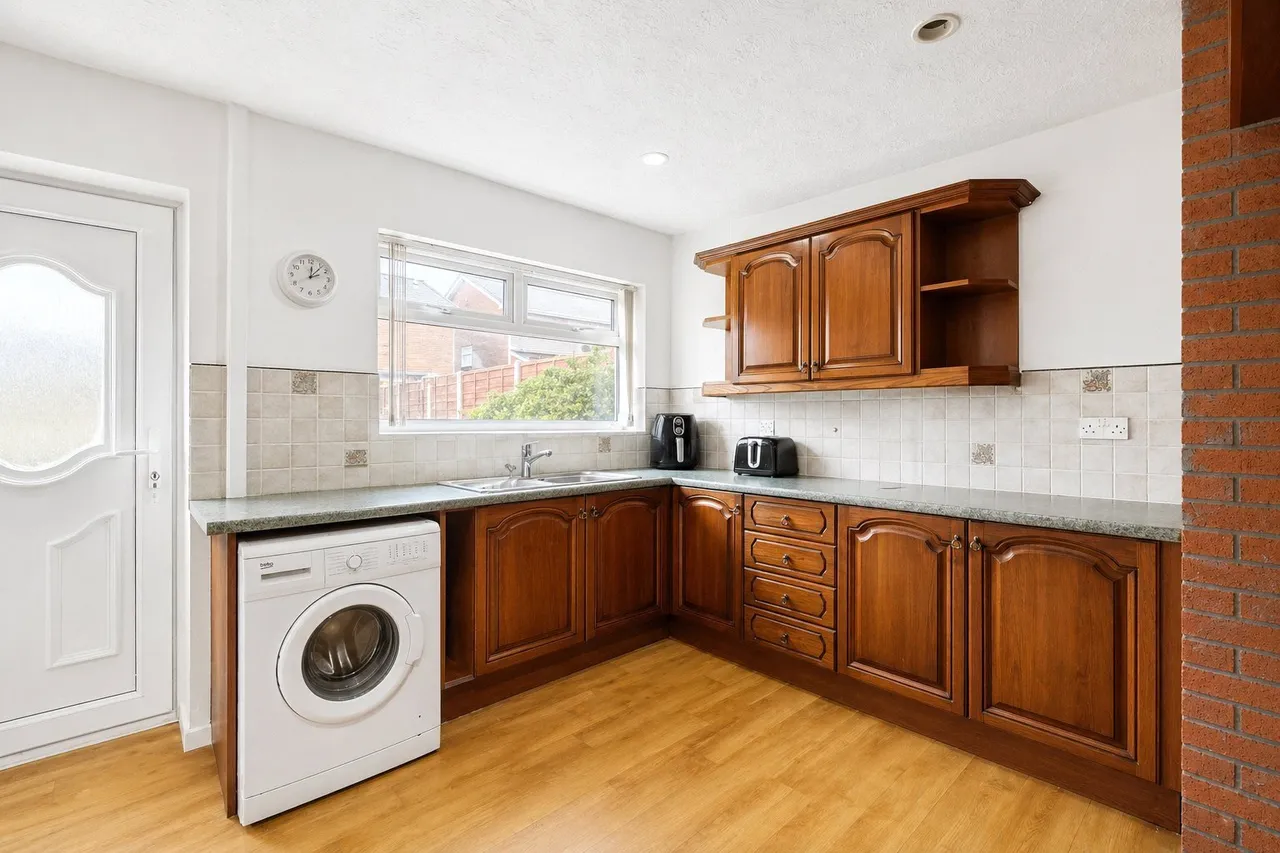 Park Edge, Westhoughton, BL5, photo 5