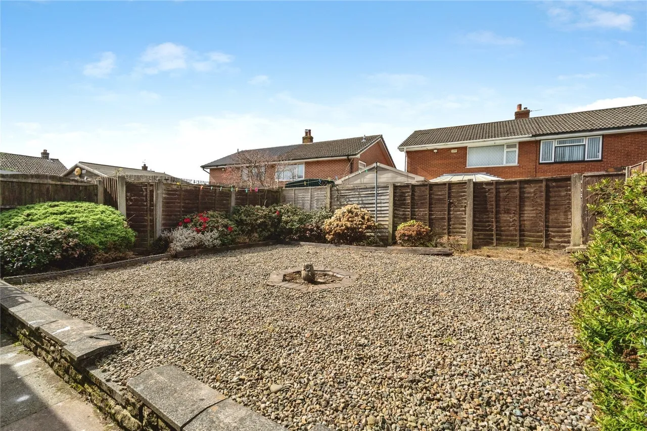 Park Edge, Westhoughton, BL5, photo 14
