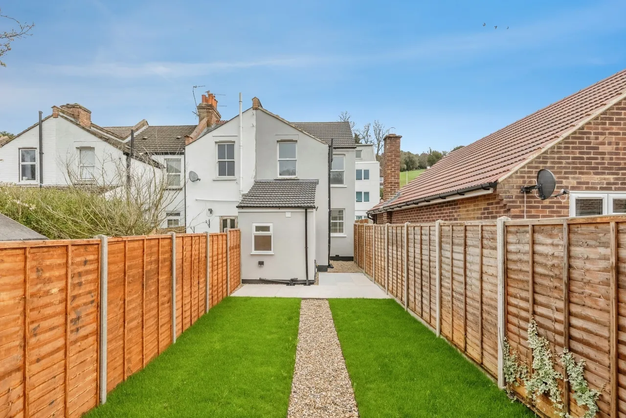 Lower Road, Kenley, Surrey, CR8, photo 6