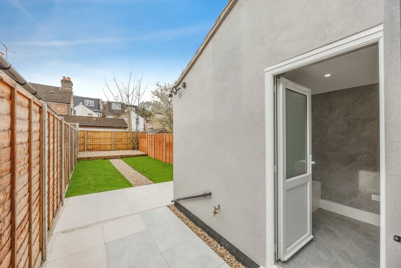 Lower Road, Kenley, Surrey, CR8, photo 7
