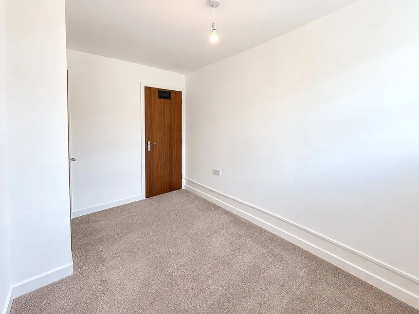Guildhall Street, Dunfermline, KY12, photo 8