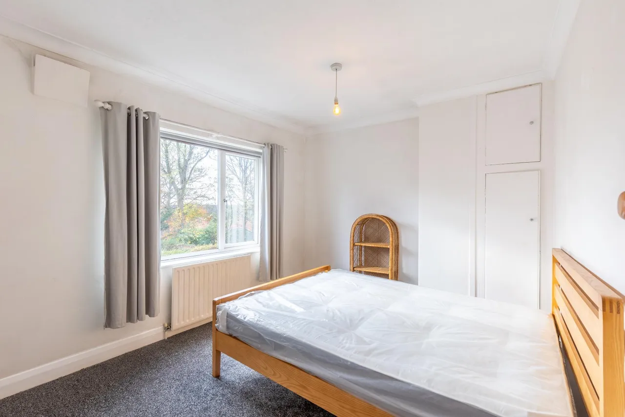 Gledhow Park Avenue, Chapel Allerton, LS7, photo 8