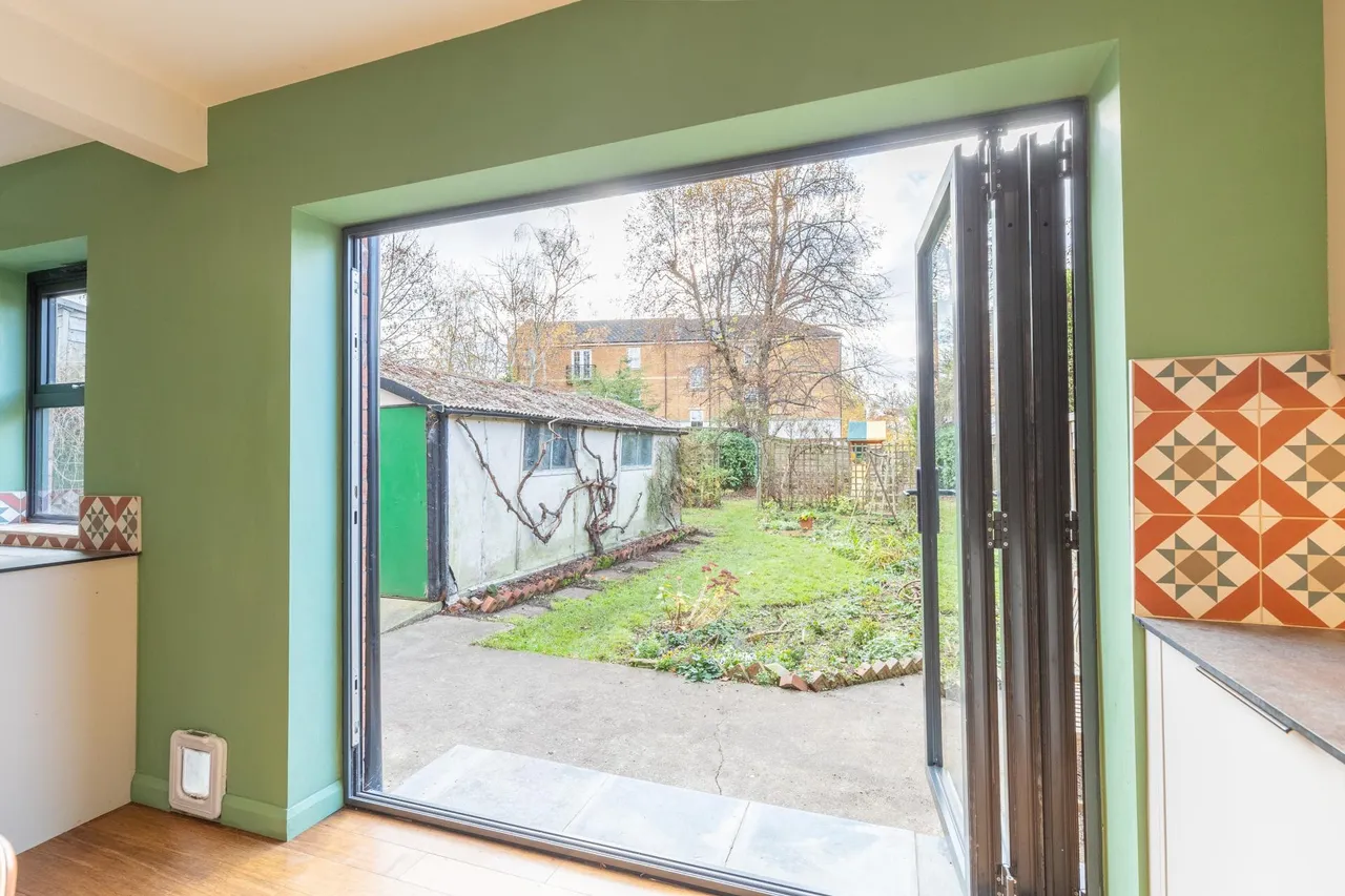 Gledhow Park Avenue, Chapel Allerton, LS7, photo 6