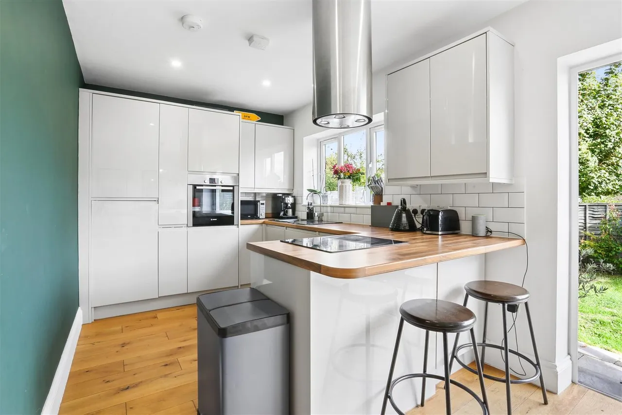 Kings Lane, Sutton, SM1, photo 11