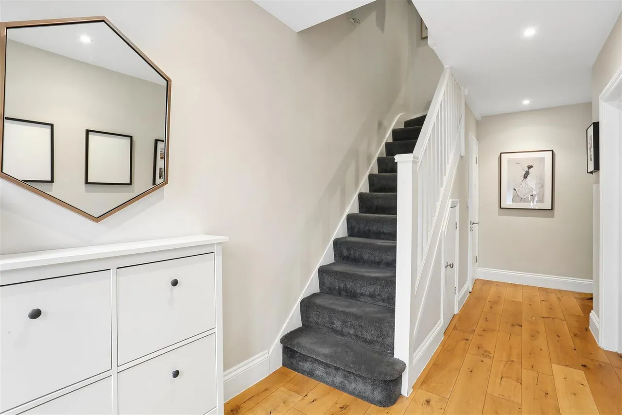 Kings Lane, Sutton, SM1, photo 5