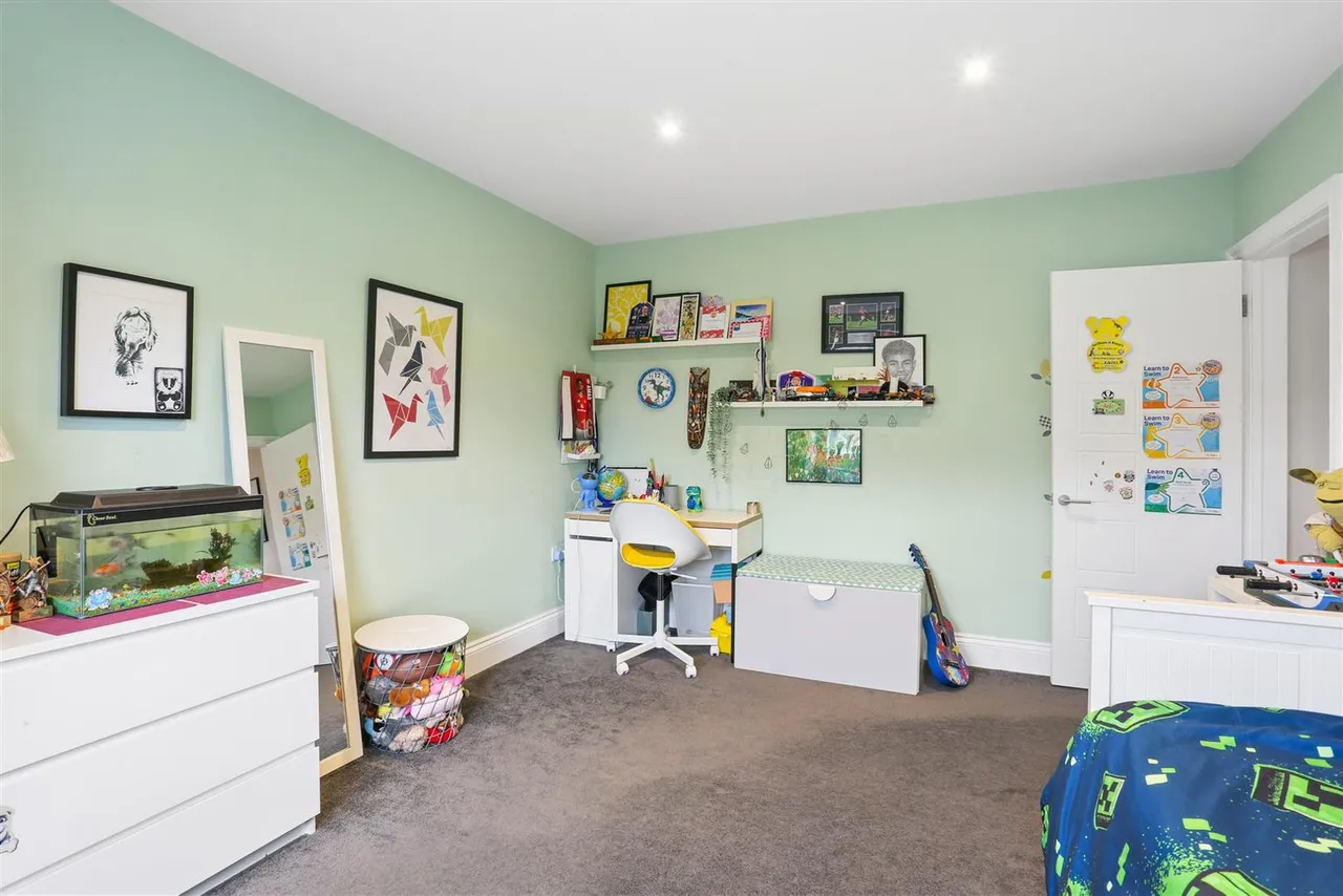Kings Lane, Sutton, SM1, photo 24