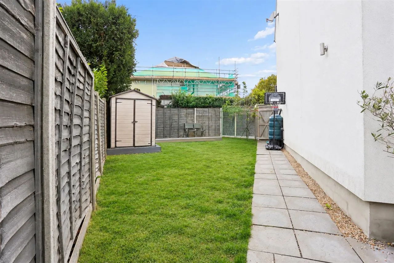 Kings Lane, Sutton, SM1, photo 16