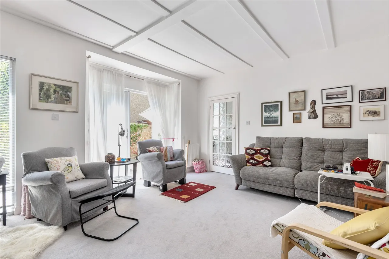 Gloucester Road, Hampton, TW12 2UH, photo 5