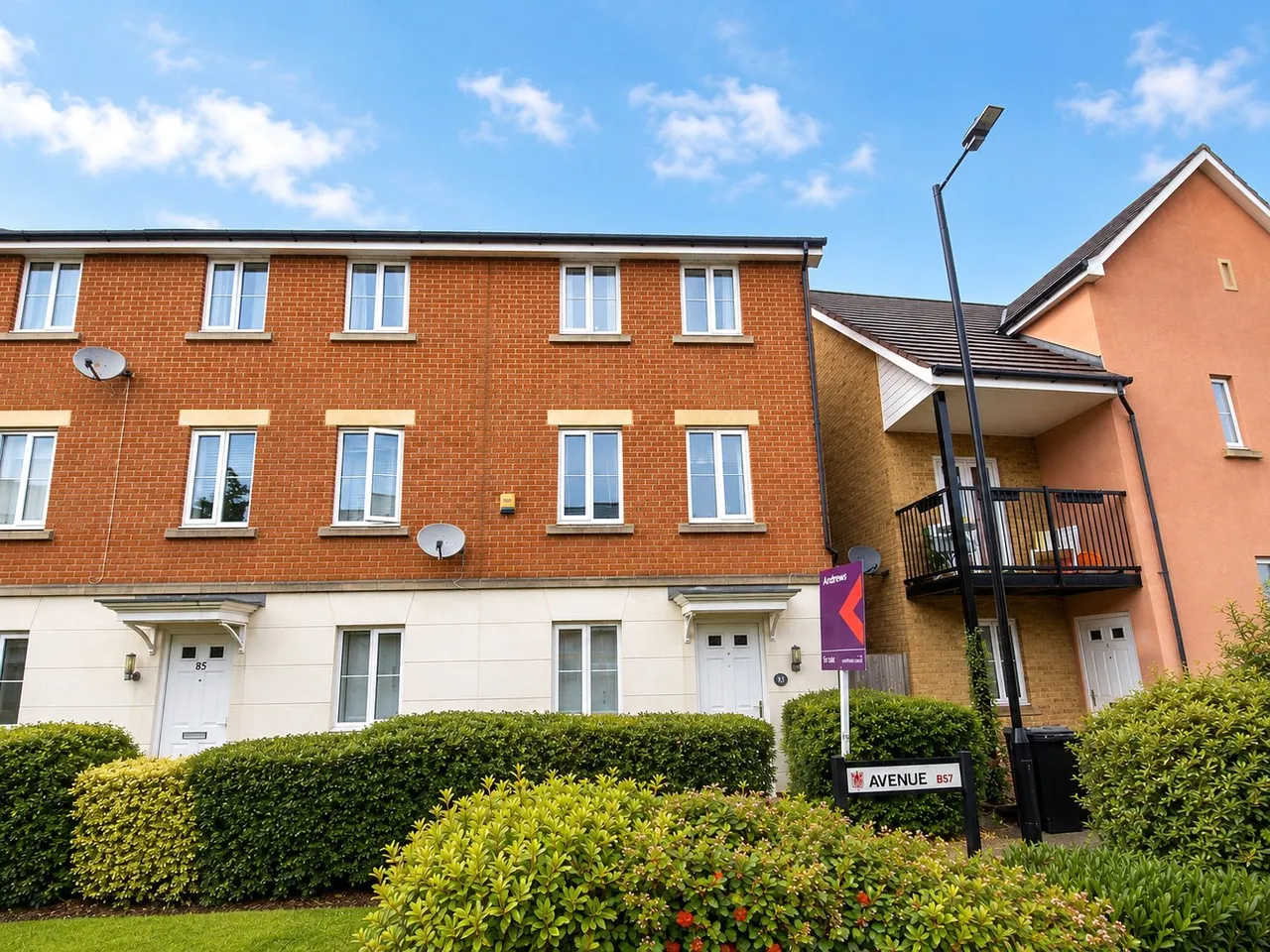 4 bed house to rent — Montreal Avenue, Bristol, BS7 0NJ