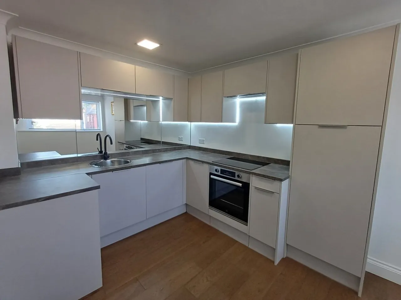 Grand Avenue, Bournemouth, photo 9