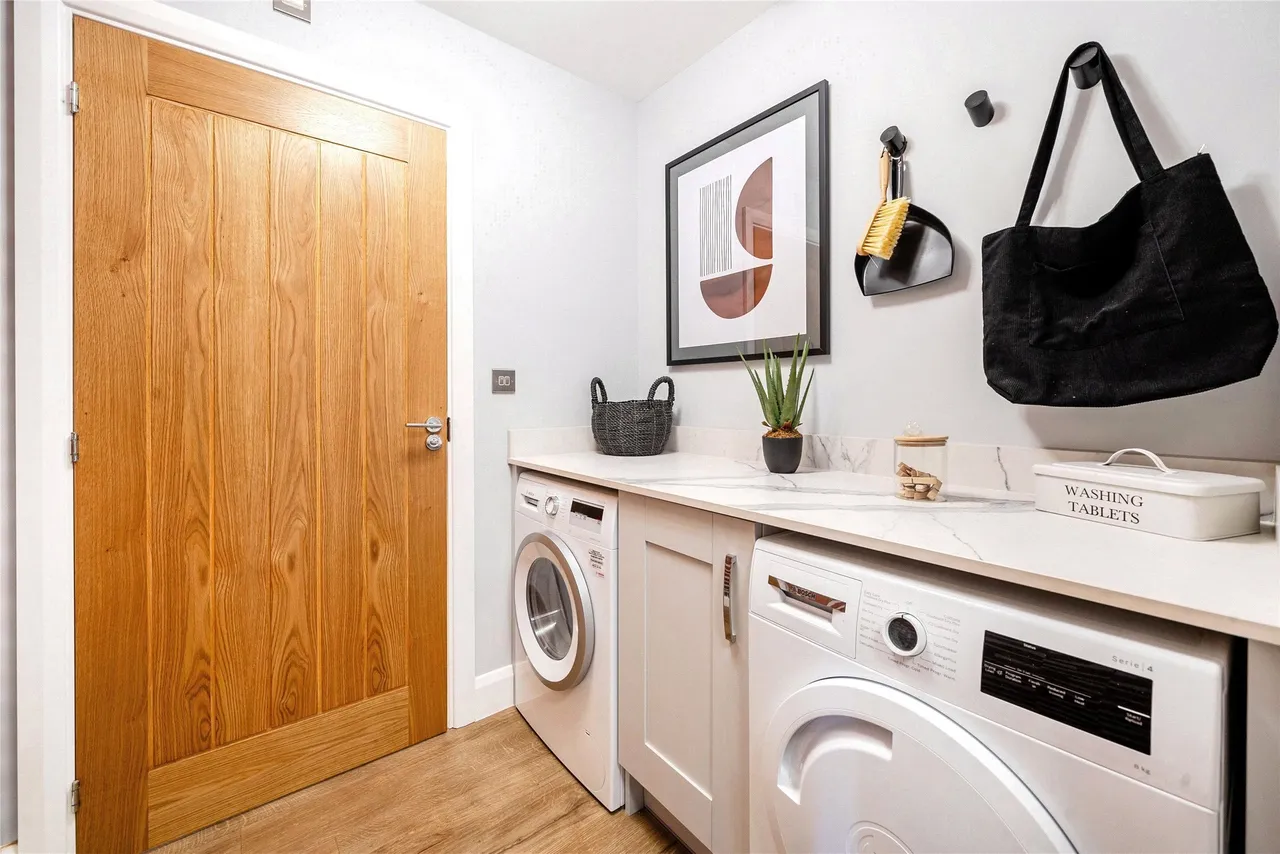 The Cypress At Priory Meadows, Gloucestershire, Hempsted, GL2 5GY, photo 6