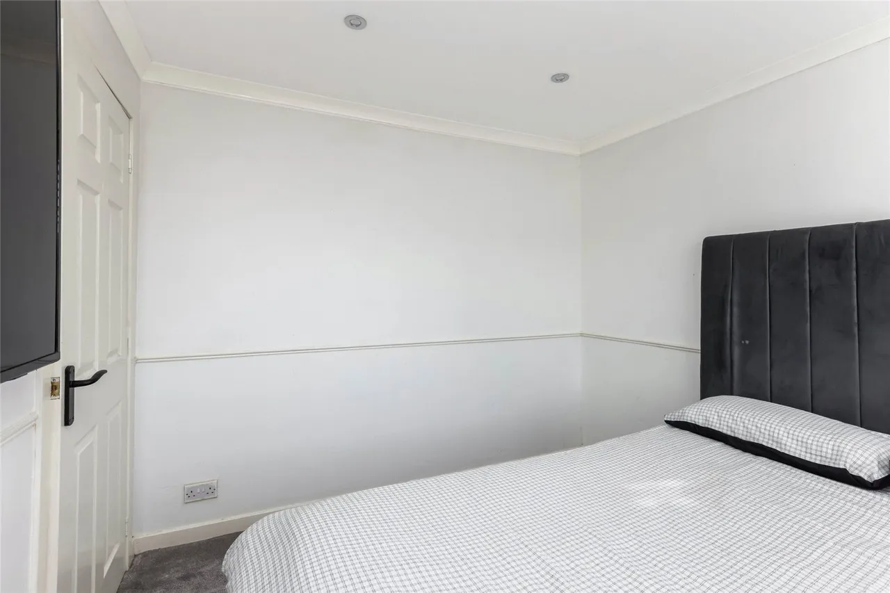 Gargrave Avenue, Garrowhill, G69, photo 15