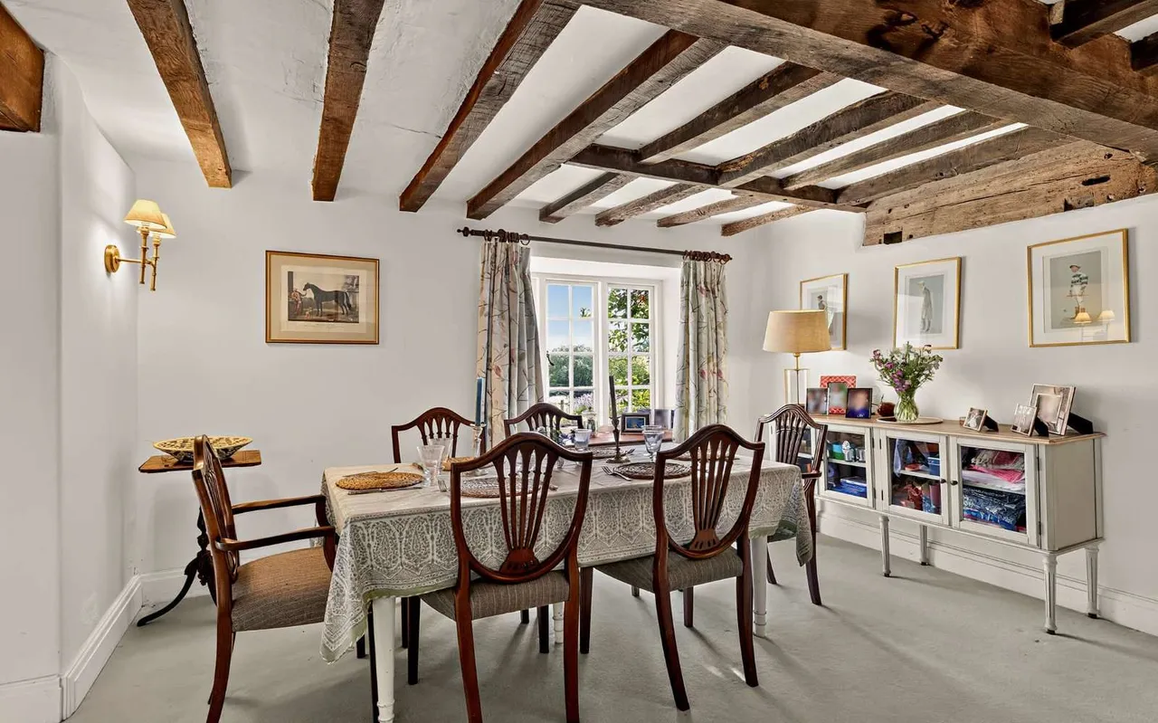 Cross Lane Head, Bridgnorth, Shropshire, WV16 4SJ, photo 11