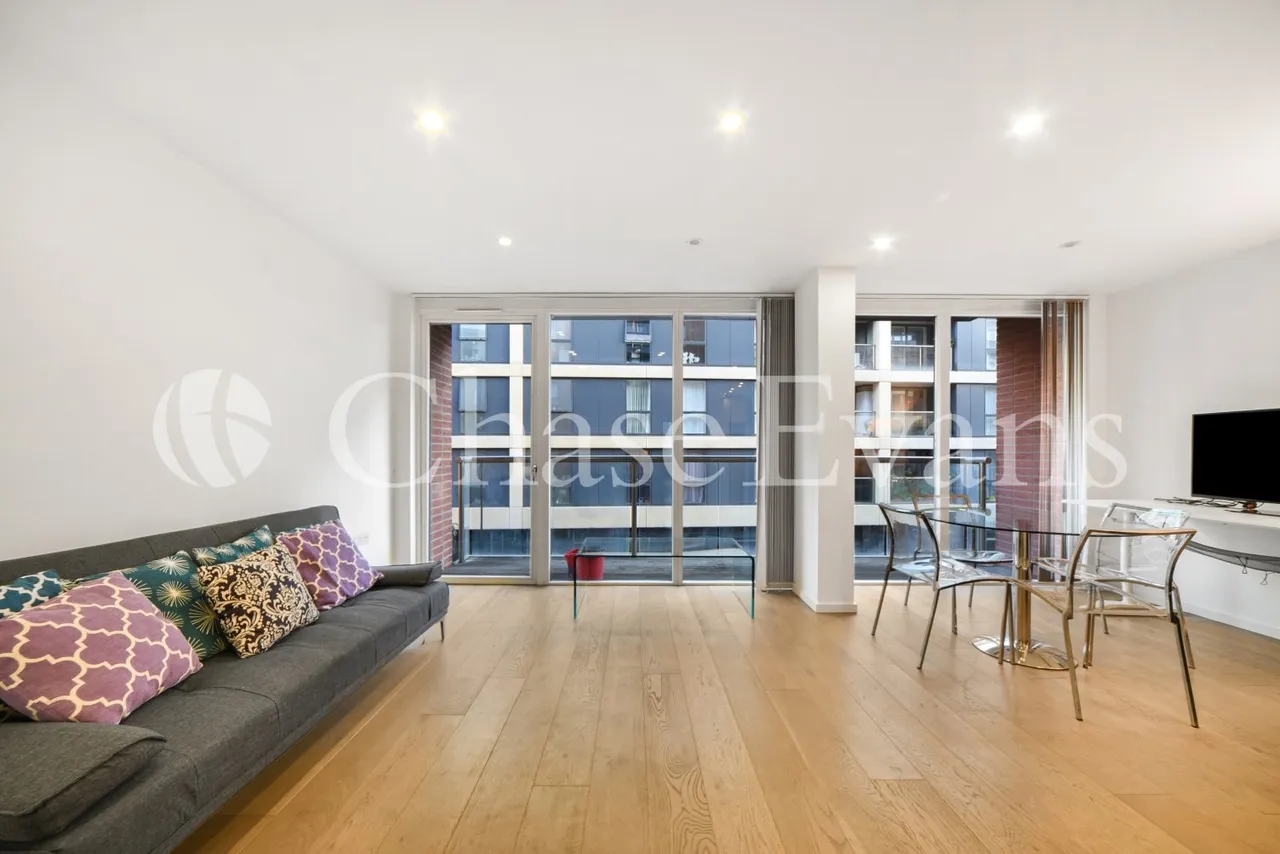 Worcester Point, Central Street, Clerkenwell, London, EC1V, photo 2
