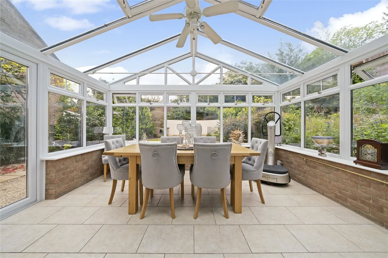 Brooklands Road, Weybridge, Surrey, KT13, photo 4