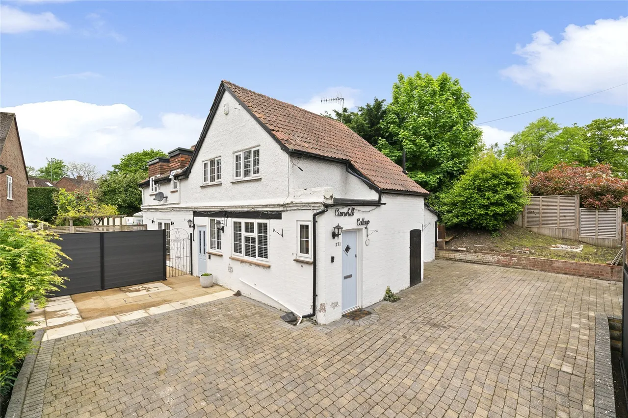 3 bed house for sale — Brooklands Road, Weybridge, Surrey, KT13