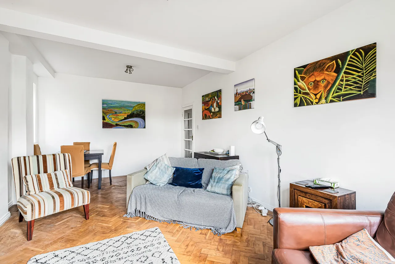 Upper Richmond Road, London, SW15, photo 8
