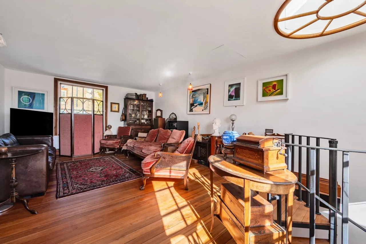 Leighton Road, London, NW5, photo 8