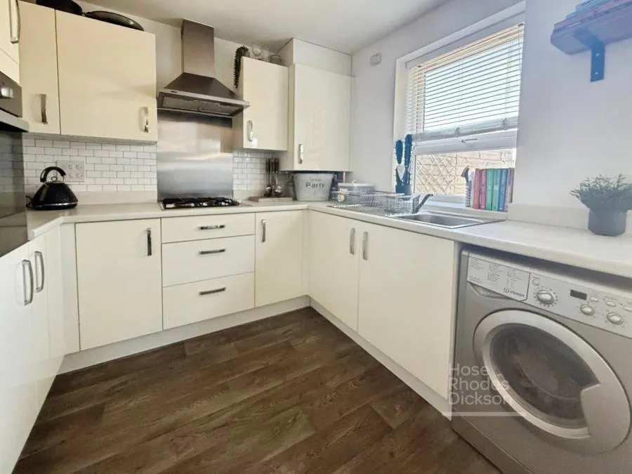 Cromwell Avenue, East Cowes, PO32, photo 5