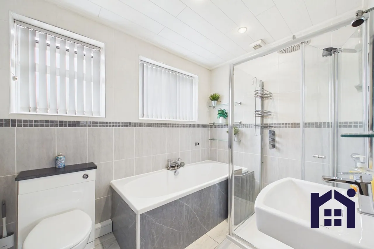 Western Drive, Leyland, PR25 1YB, photo 21