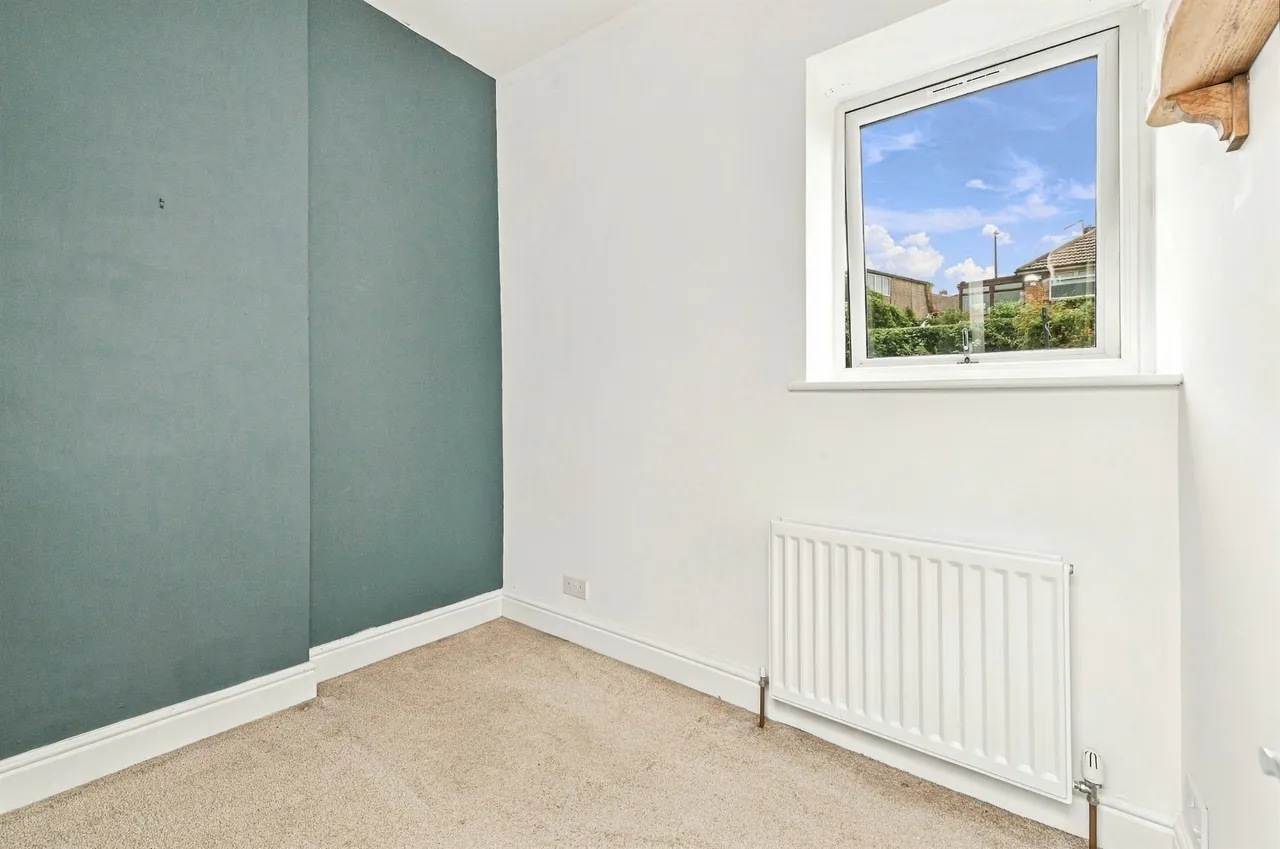 Meltham Road, Netherton, HD4, photo 5