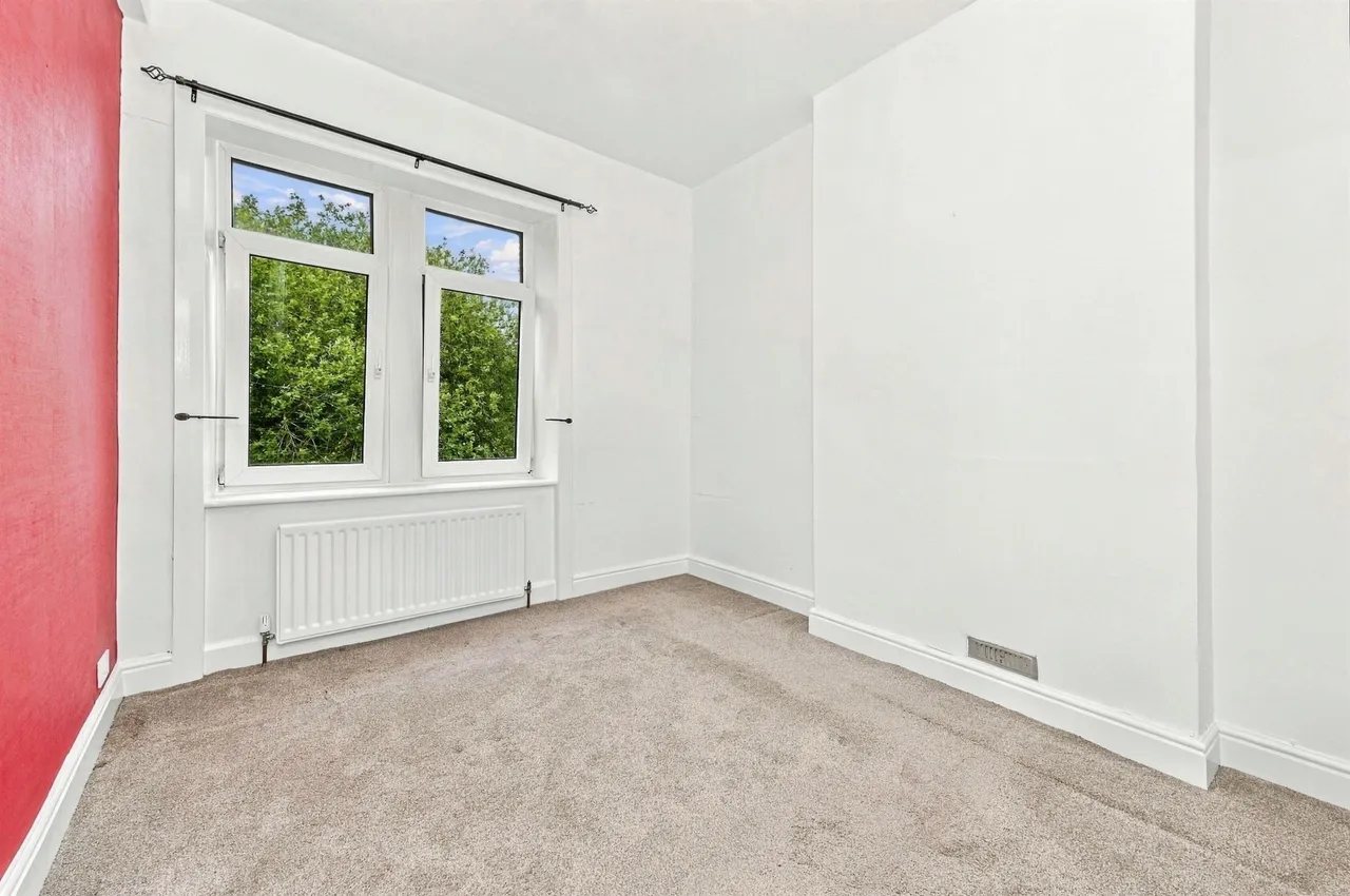 Meltham Road, Netherton, HD4, photo 6