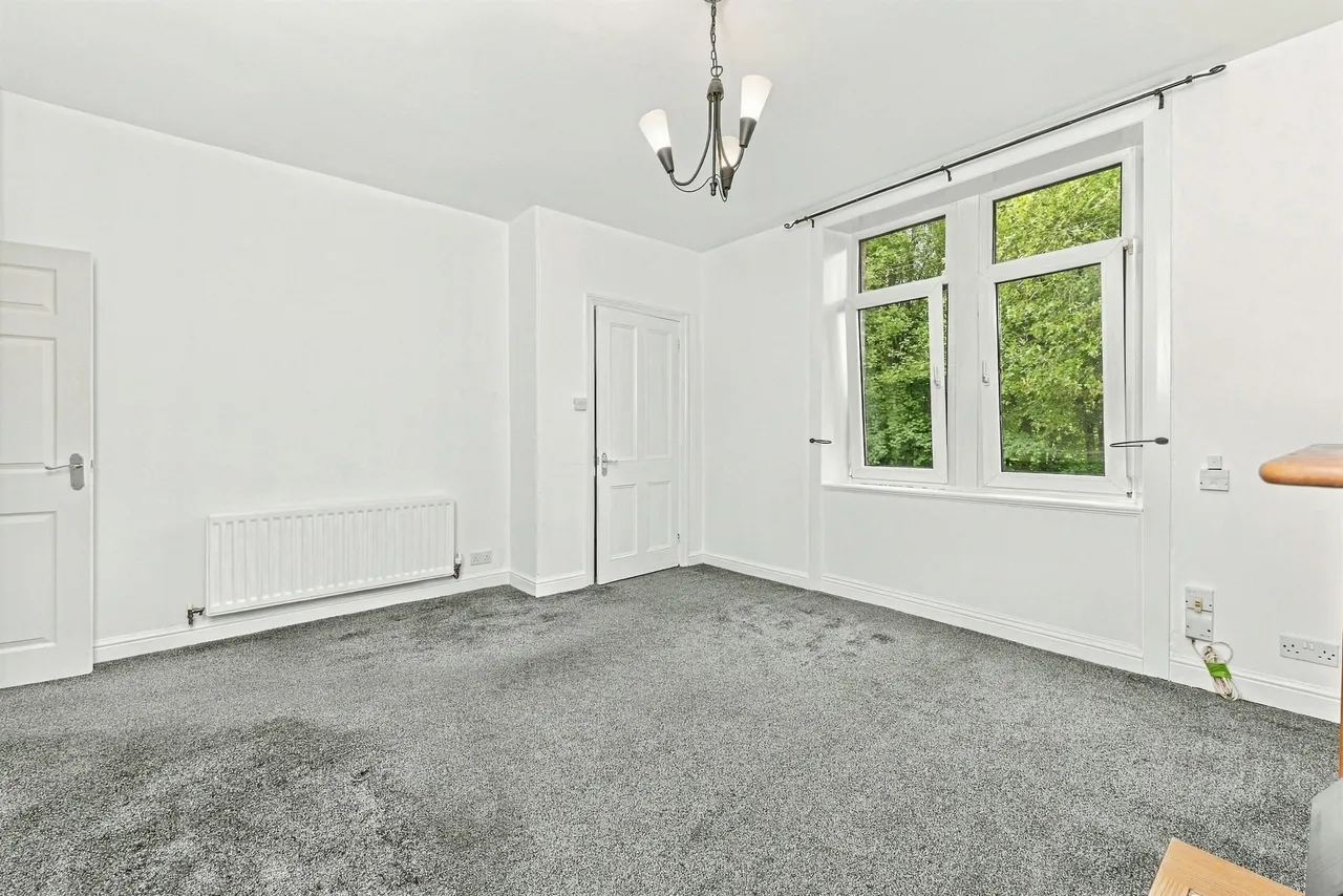 Meltham Road, Netherton, HD4, photo 4