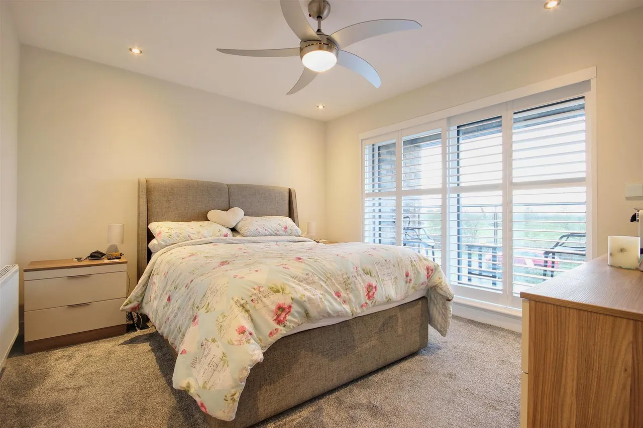 Eyre Grove, Hull Road, Hornsea, photo 10