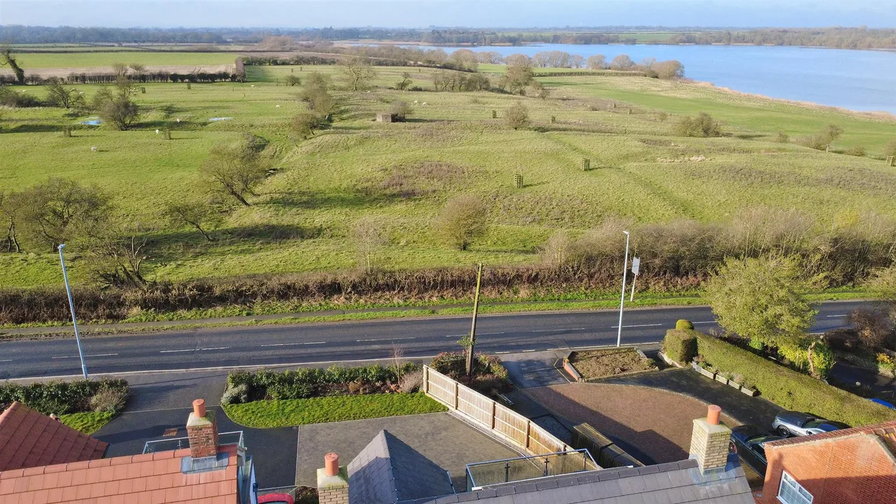 Eyre Grove, Hull Road, Hornsea, photo 30