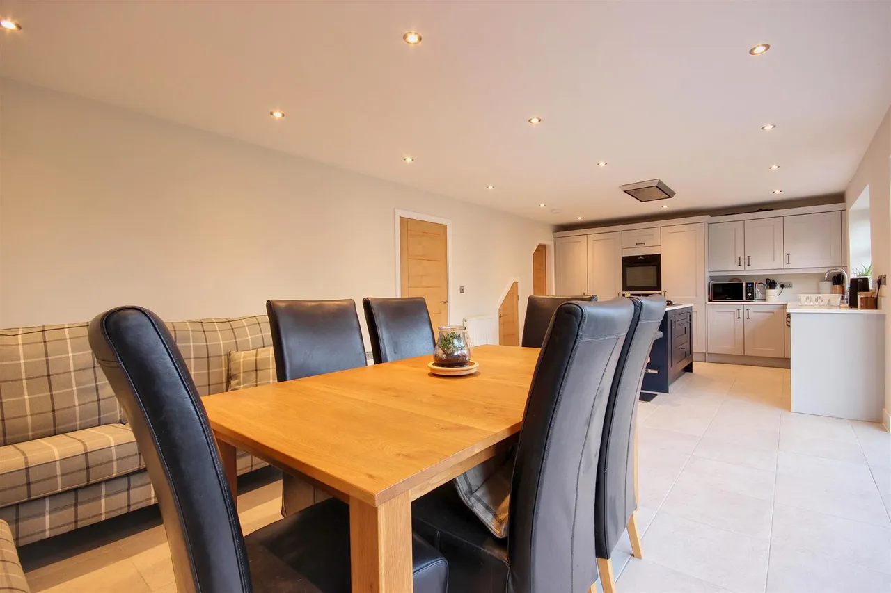 Eyre Grove, Hull Road, Hornsea, photo 19