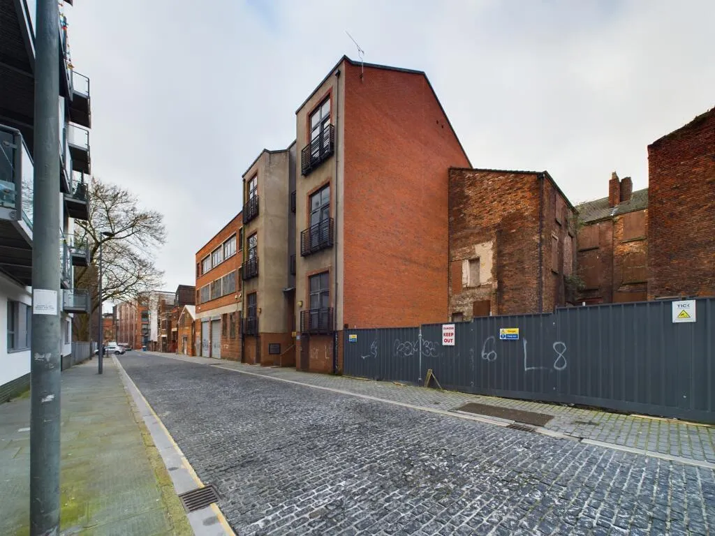 Henry Street, L1, photo 3