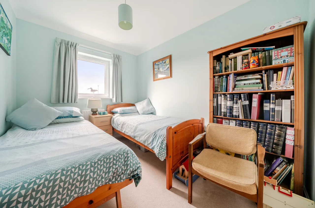 Perseus Terrace, Gunwharf Quays, PO1, photo 7