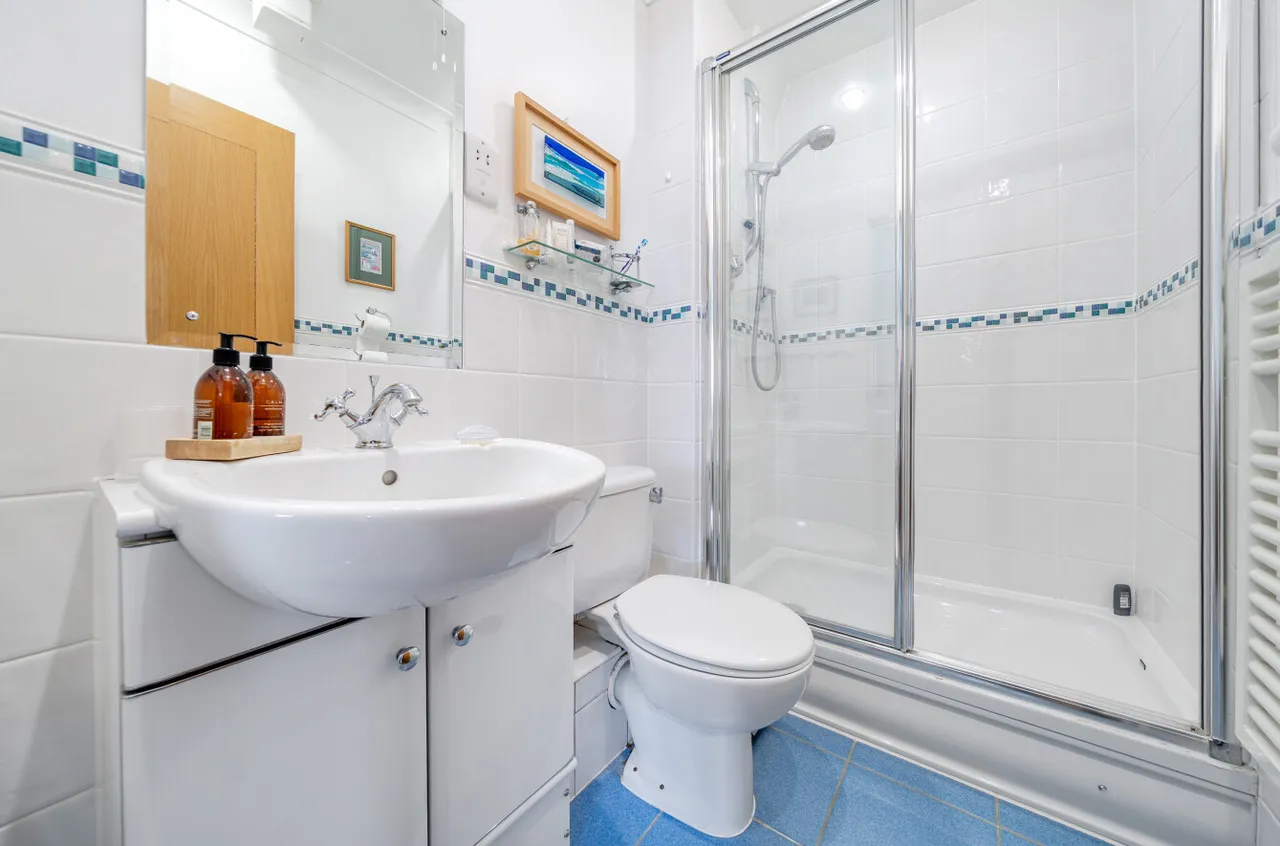 Perseus Terrace, Gunwharf Quays, PO1, photo 10