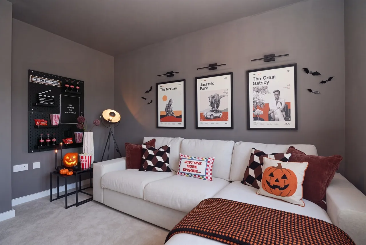 4 bed house for sale, Lloyd Park @ Port Loop, Birmingham, B16