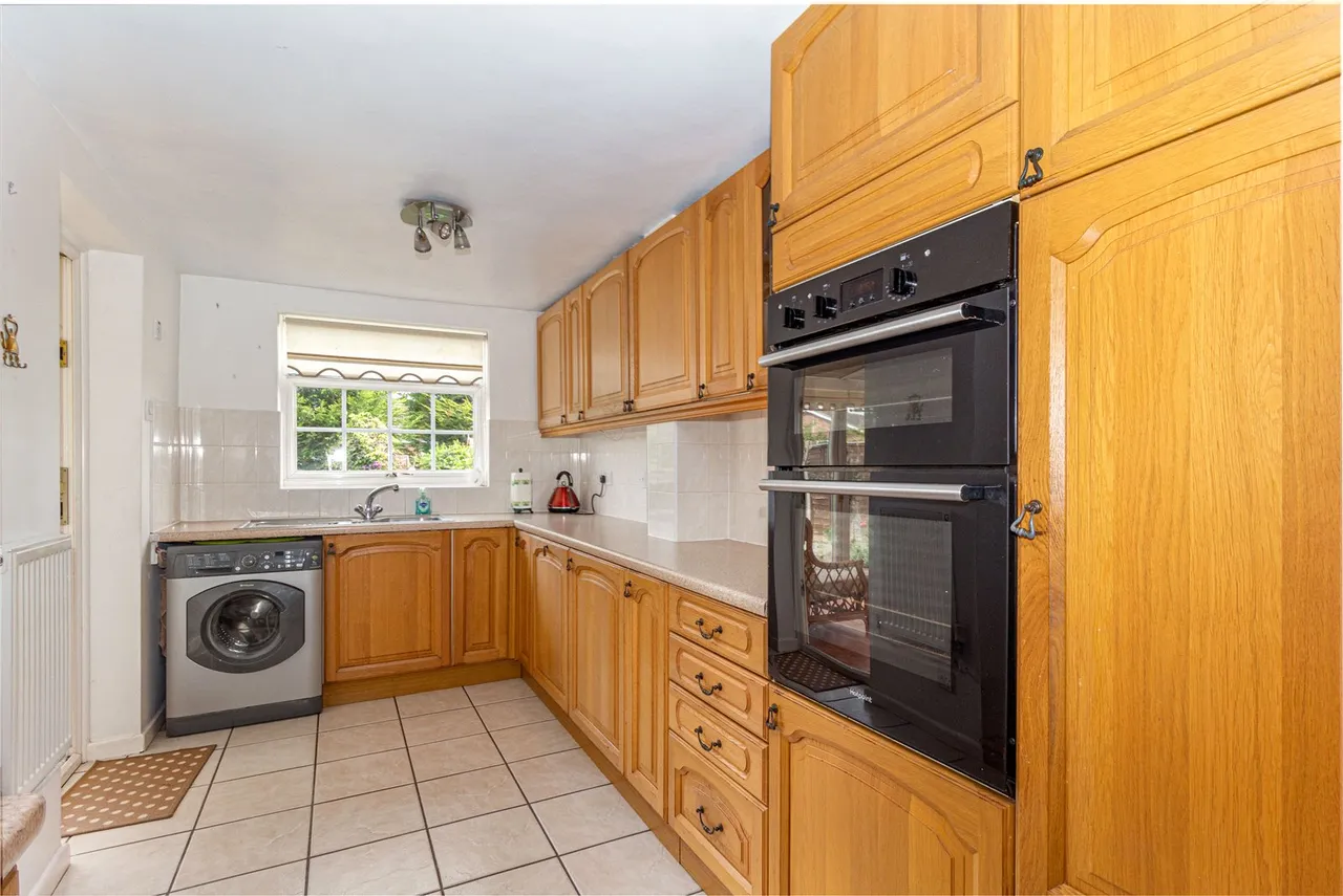 Kingscote Close, Church Hill North, Worcestershire, B98 9LJ, photo 9